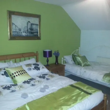 Ruth's 3* Athboy